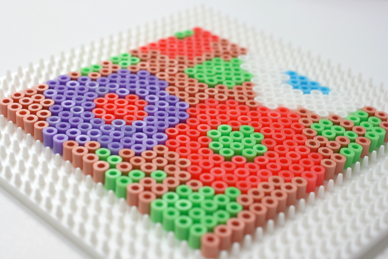 Hama bead vintage floral coaster tutorial via WeeBirdy.com